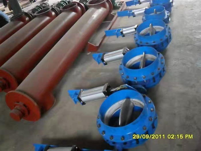 絞龍輸送機(jī)